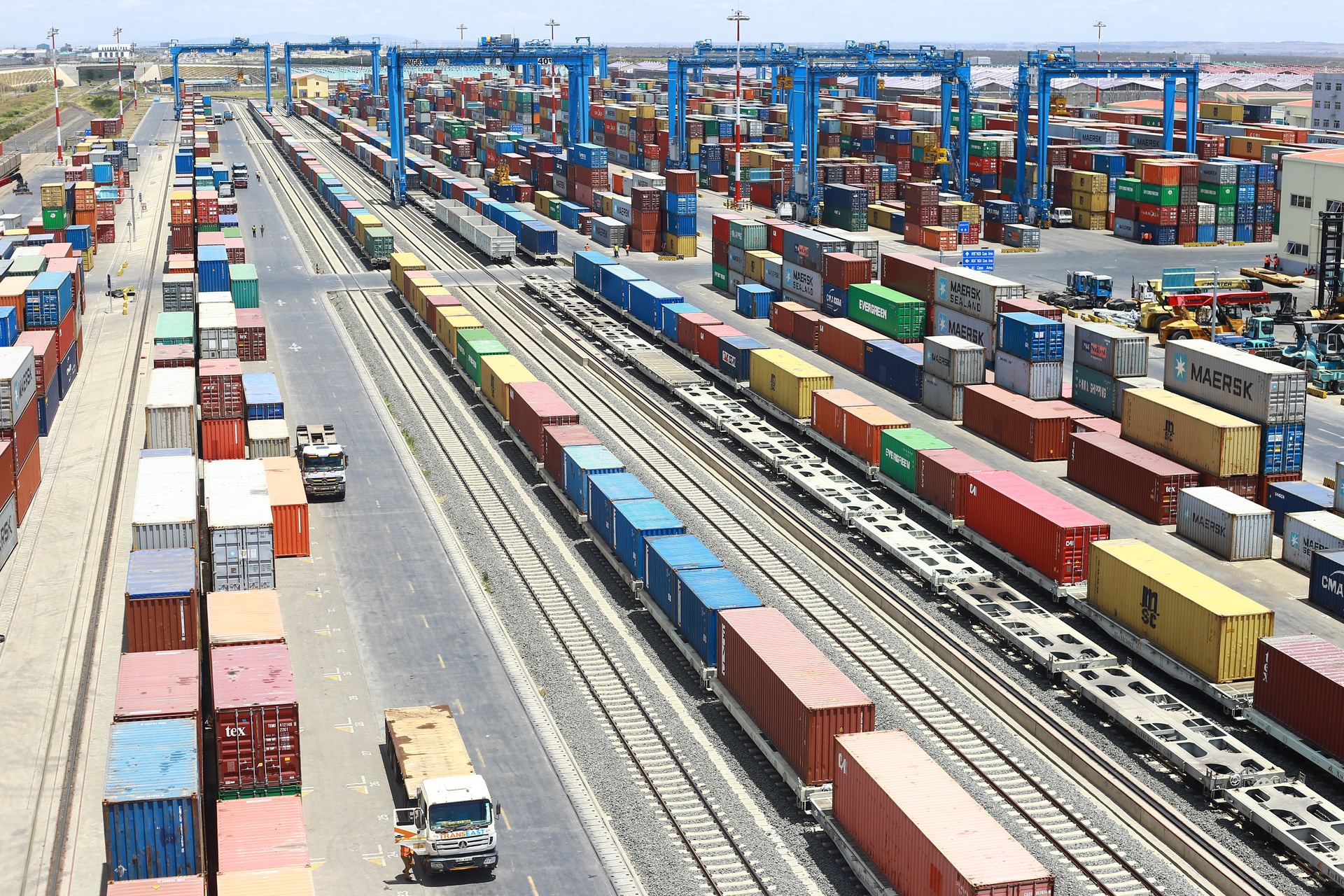 Containerized & General Cargo